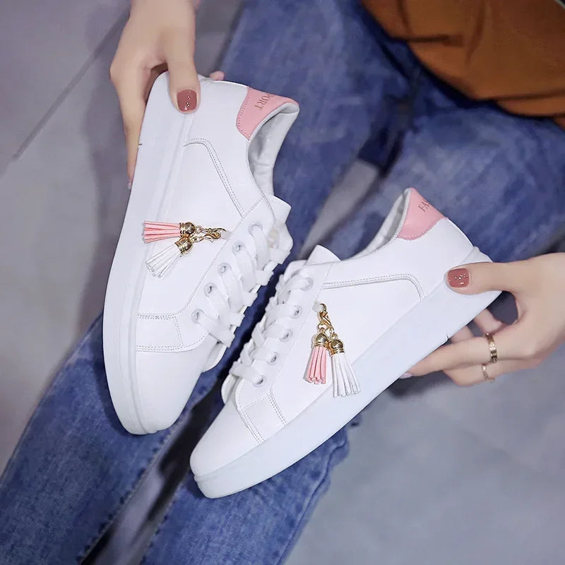 Women Sneakers White Casual Shoes Outdoor Low Top Running Shoes PU Leather Lightweight Shoes Desginer Flat Women Vulcanized Shoe