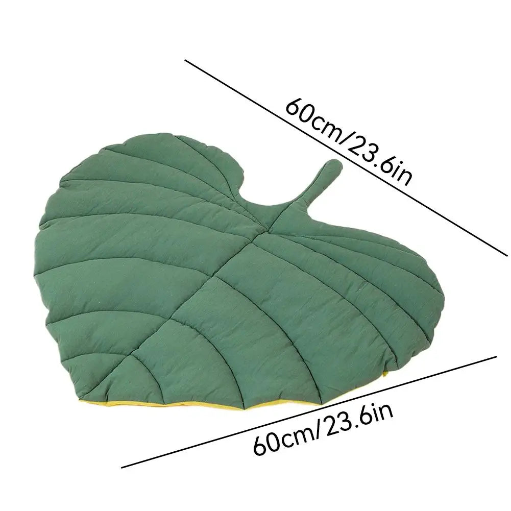  Leaf‑Shaped Pet Sleeping Mat 4‑Season Soft Quilted Cat Dog Bed Pad Room Decor Floor pad Dog Washable Bed Mat for Sleeping