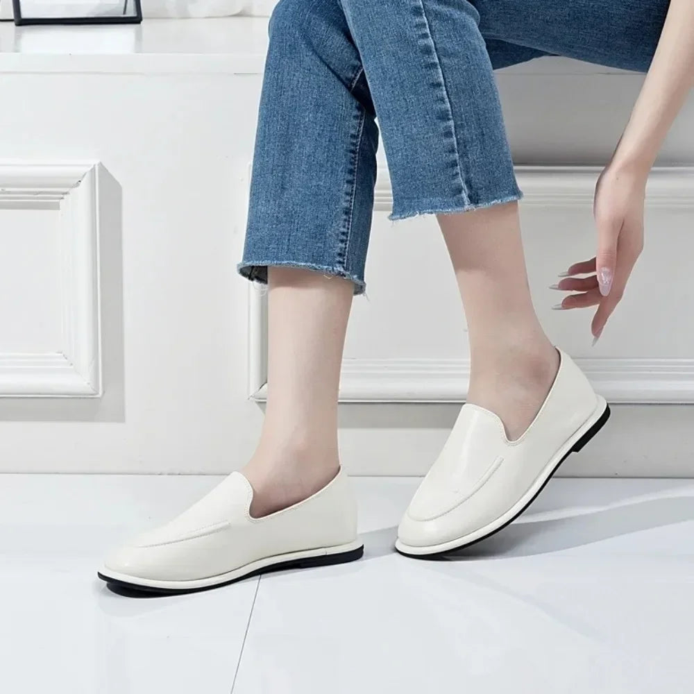 Loafers Women Flat Shoes 2026 New Spring Round Toe One Foot Slip-on Shoes Women Genuine Leather Soft Flats Shoes Women zapatos