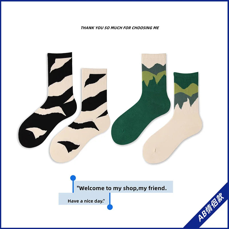 Fashion A/B Style Men Socks Asymmetrical Pattern Street Hip Hop Skateboard Man Cotton Sock Breathable Harajuku Calcetines Hombre