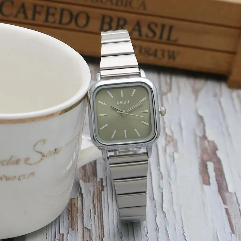 Women Quartz Watch Luxury Fashion Square Sliver Case Band Roman Numerals Dial Female Watches Niche New Ladies Dress Wristwatch