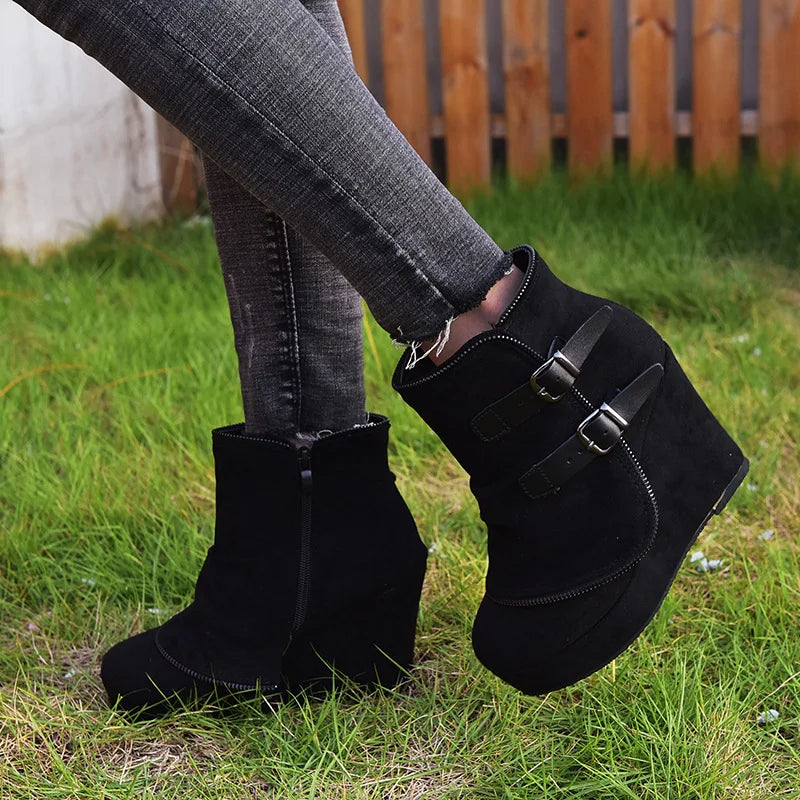 2026 New Women's Boots Zip Women's High Heels Suede Fashion Wedge Heels Durable Retro Women Ankle Boots Round Head Bottes Femmes