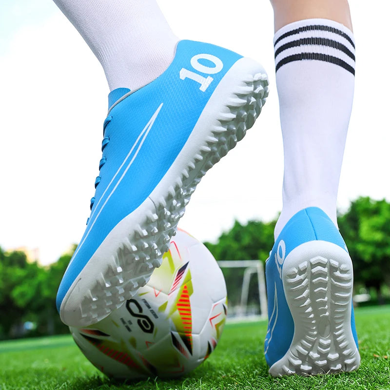 Men Soccer Shoes Professional Field Football Boots FG/TF Grass Training Futsal Soccer Sneakers Anti-Slip Ankle Cleats Shoes31-46