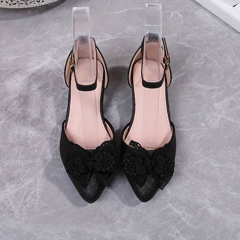 Girls Pointed Toe Lace Sandals 2026 Floral Princess Heels Children Bow Party Dress Shoes Kids Dance Performance Recital Wedding