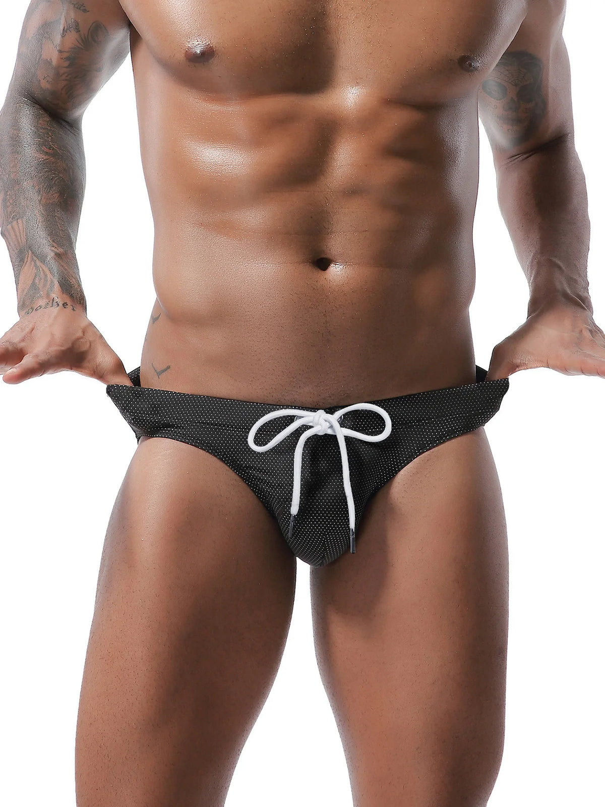 Men's Summer Swimwear Low Waist Swim Briefs Solid Color Seamless Stretch Breathable Beachwear Surf Board Shorts