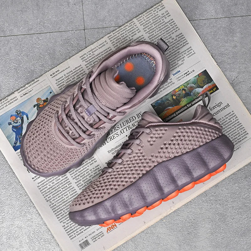 Men Comfortable Running Shoes Breathable Thick Sole Non-slip Casual Sports Shoes Cushioning Outdoor Walking Sneakers for Women