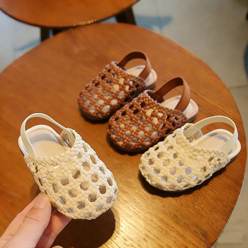 Kids Casual Sandals Weave Trendy Girls Casual Shoes Soild Color Versatile 2026 Brand New Children Fashion Walking Shoes Soft
