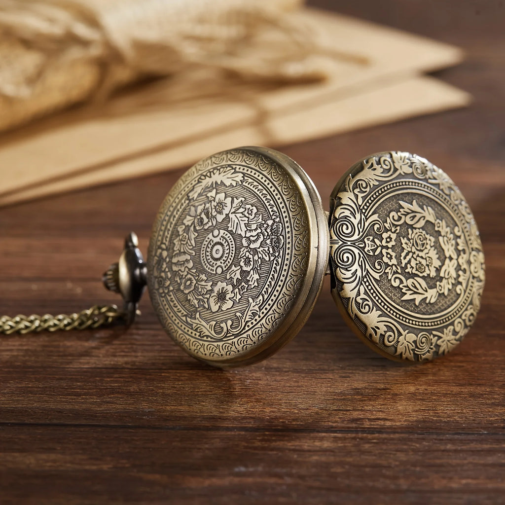 Retro nostalgic classical carved Zinc alloy case flip cover women men pocket watches necklaces hanging watches quartz watch
