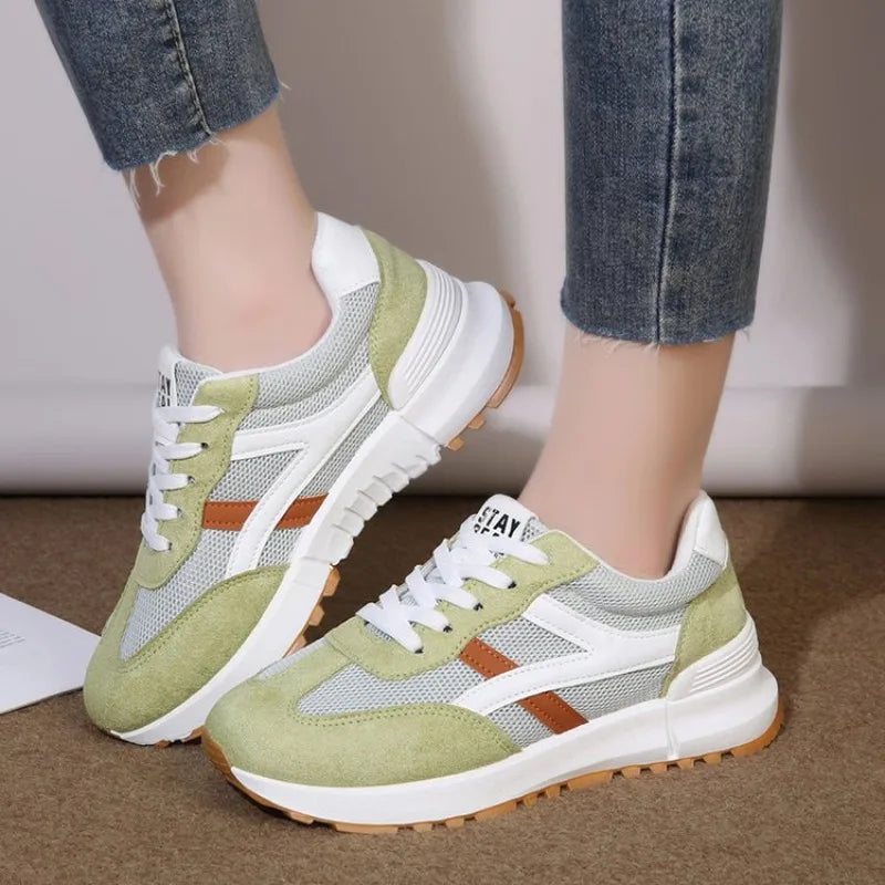 2026 New Women Sneakers Spring Autumn Casual Lace Up Designer Shoes Luxury Platform Loafers Anti Slip Comfort Female Sneakers