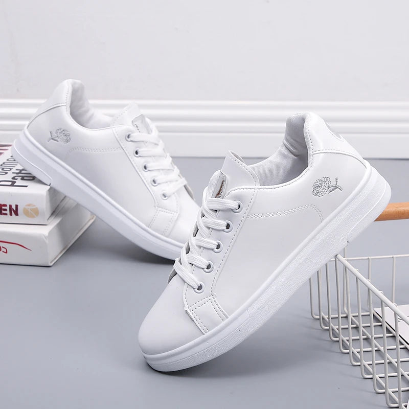 Shoes 2025 Women Running Spring Autumn Fashion White Breathable Embroidered Flower Lace-Up Casual Sneakers for Women