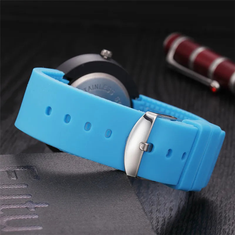 Men Cool Unique Designer Watches Reloj Hombre Boys Fashion Casual Rubber Band Quartz Cheap Watch Erkek Barato Saat Montre Homme