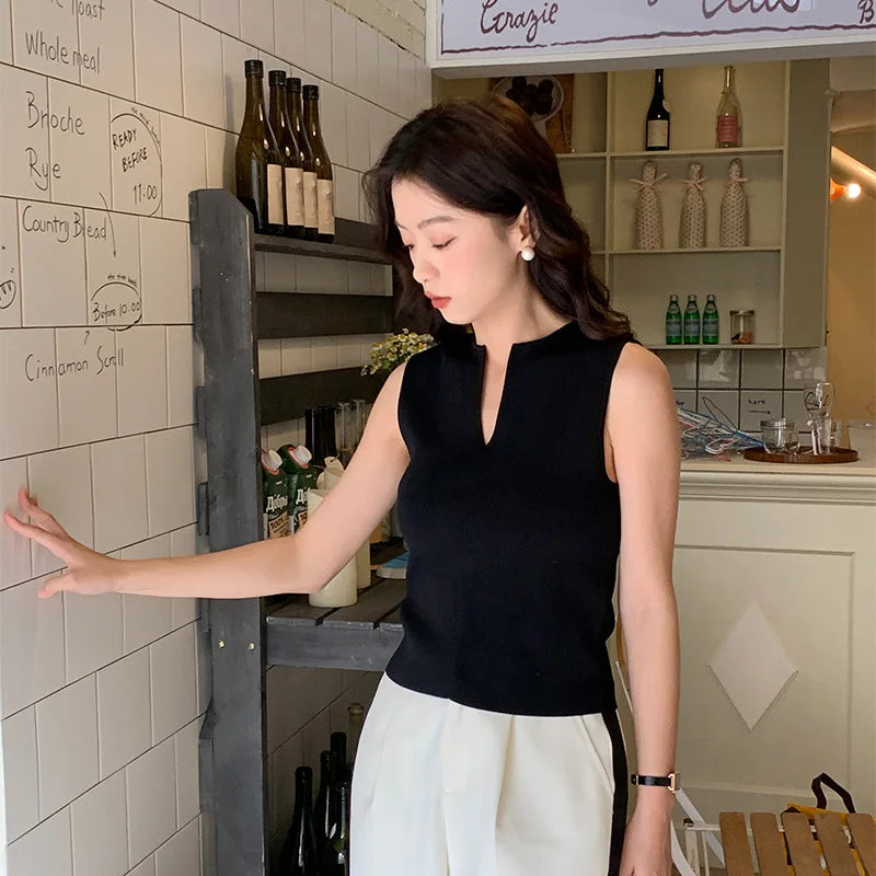 Women V-neck Good Quality Breathable Sleeveless Knit Tank Top Sweater Vest Spring Summer New in Chic Top Minimal Style