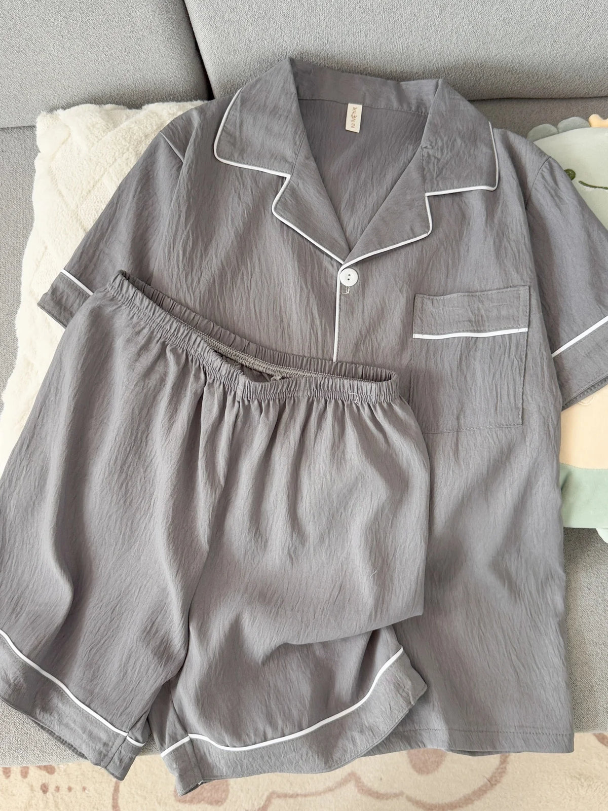 Youth Men's Slim Fit New Pajama Set Solid Color Short Sleeve Lapel Top and Elastic Shorts Pajamas Summer Loungewear Sleepwear