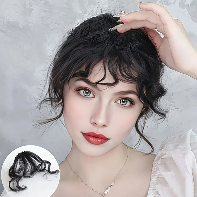 Women's bangs wig pieces are made of synthetic fiber, simple and natural, suitable for all ladies to wear as wig accessories.