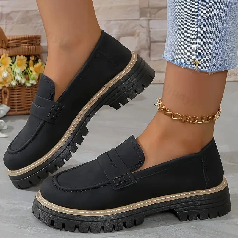 Woman platform Loafers Retro Autumn Ladies Large Size Frosted British Thick Heel Round Toe Rubber Outsole new Style Casual Shoes