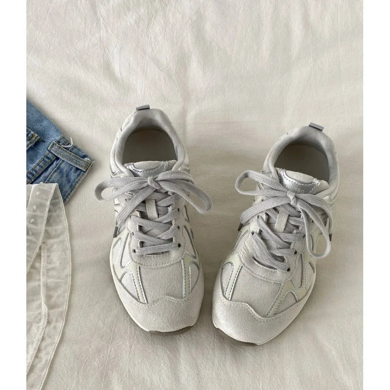 Women Flat Sports Shoes 2026 Spring New Round Toe Soft Sole Anti-slip Wear-resistant Low-top Single Shoe Fashion Casual Sneakers