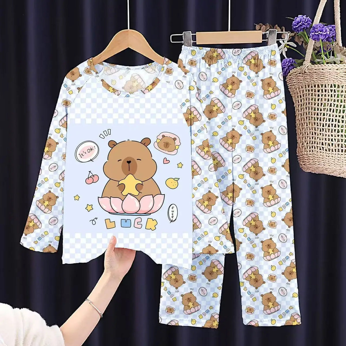 Capibara Kids Pajama Sets Long Sleeve Loungewear with Cute Animal Print Soft Sleepwear for Boys Girls Cartoon Sleepwear Outfit