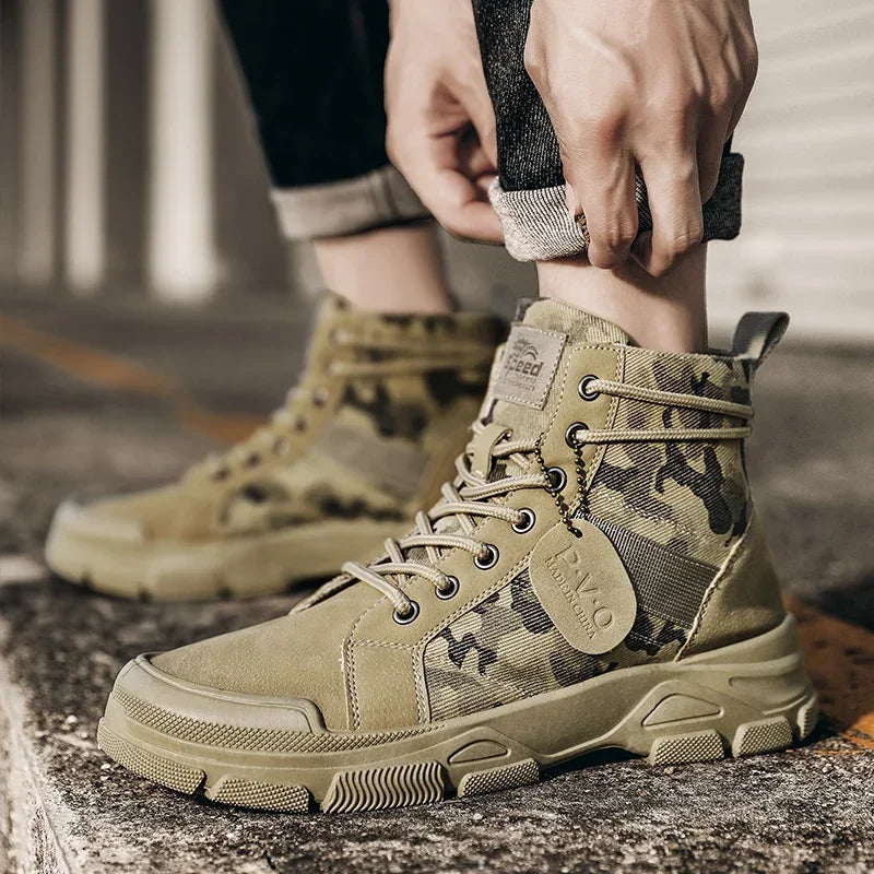 High-Top Boots for Men Autumn Camouflage Desert Casual Flats Mens Boot Breathable Non Slip Work Shoes for Men Zapatillas Hombre