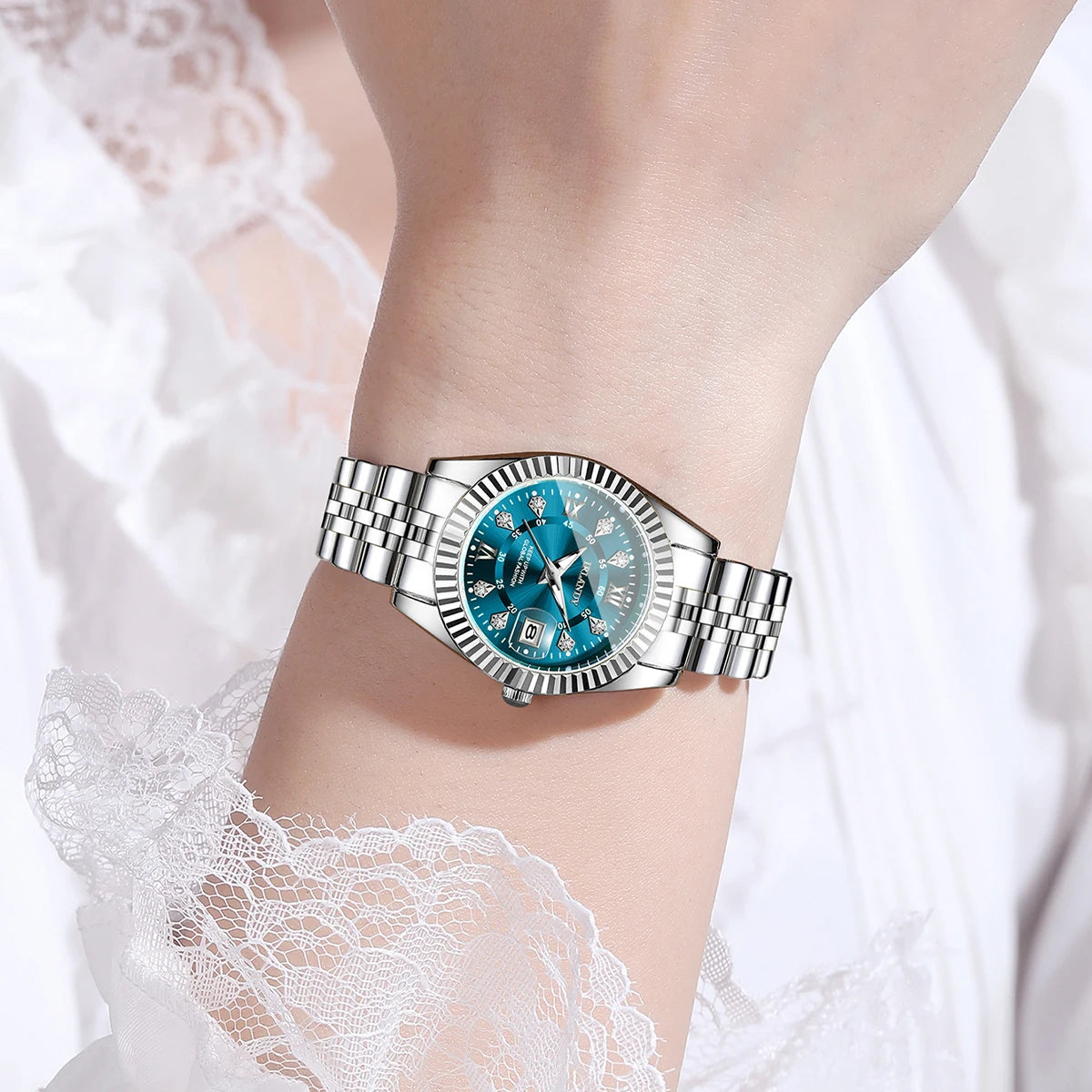 Luxury Rhinestone Women Watches Ladies Roma Dial Stainless Steel Quartz Wristwatch with Calendar Reloj Mujer (Without Box)