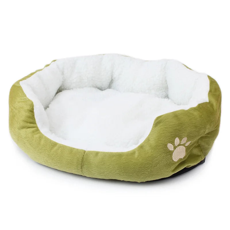 Plush Sherpa Dog Bed Soft Pet Bed for Small Large Dogs Cozy Bear Design Pet Bedding Supplies