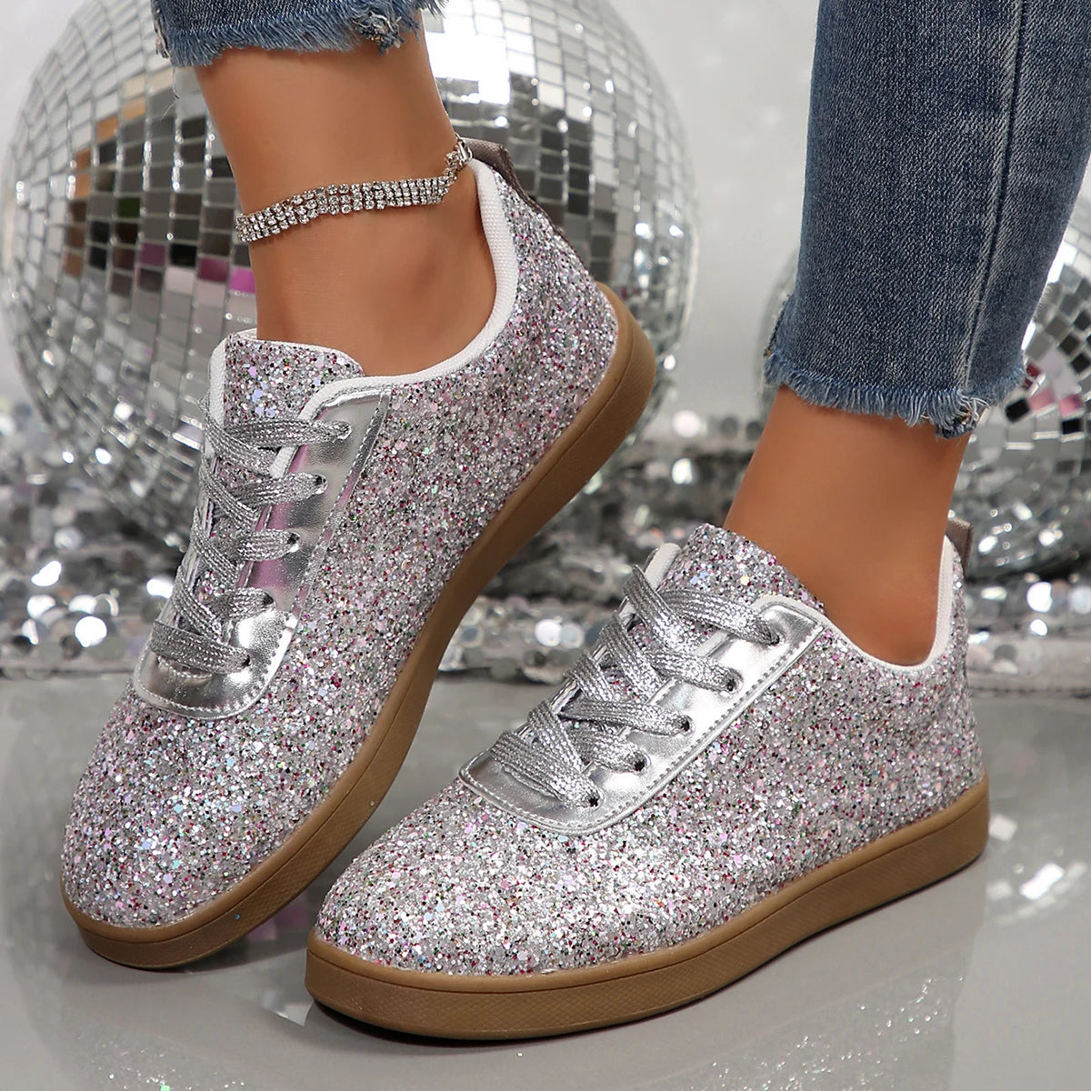 Women's Lace Up Flat Sneakers New Autumn Vulcanized Thick Soled Shoes Bling Casual Fashion Women Sneakers New Zapatos De Mujer
