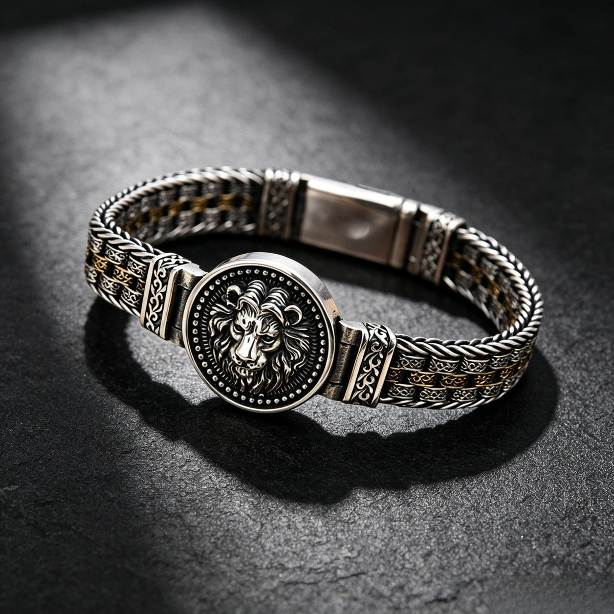 Men Vintage Two‑Tone Lion Head Bracelet Retro Embossed Medallion Braided Chain Punk Ethnic Statement Wrist Jewelry Gift