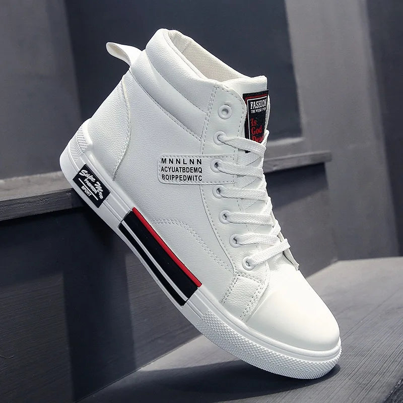 2025 New Breathable Soft Sole Men's Casual Sports Shoes Korean Fashion Student Jogging Shoes Youth Board Shoes