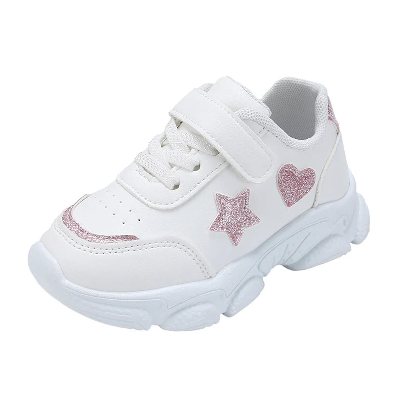 Little Kids Sports Shoes for Toddlers Girls Cute Classic White Sneakers with Heart Star Decoration Children Casual Shoes Soft