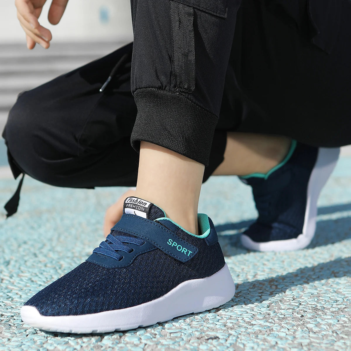 Teenager Children Sport Sneakers Lightweight Comfort Casual Walking Shoes Durable Rubber Sole Daily Wear Big Kid Athletic Shoes