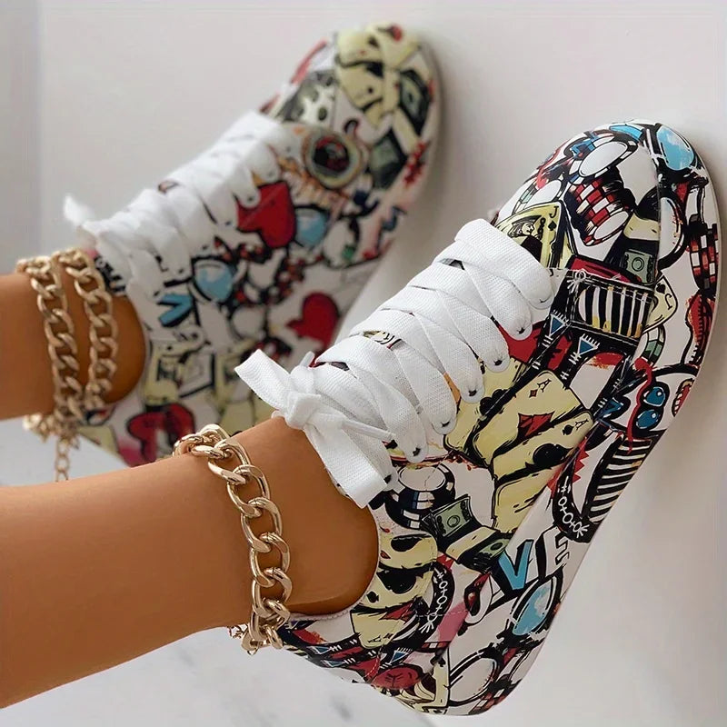 Women's Graffiti Print Sneakers Fashion Lace-up Low-top Platform Sneakers Casual Skateboard Shoes Sneakers New Vulcanized Shoes