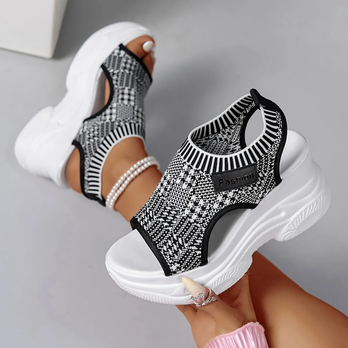 Women Fashion Platform Wedge Sandals Peep Toe Knit Mesh Breathable Lightweight Comfortable Sporty Walking Casual Outdoor Slides