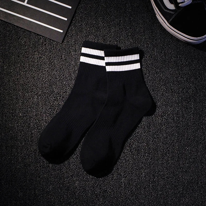 Mens Socks Fashion Hip Hop Cotton Rainbow Stripes Classic Warm Casual Tide Harajuku Funny Pop Korean Socks skarpetki meskie Sox