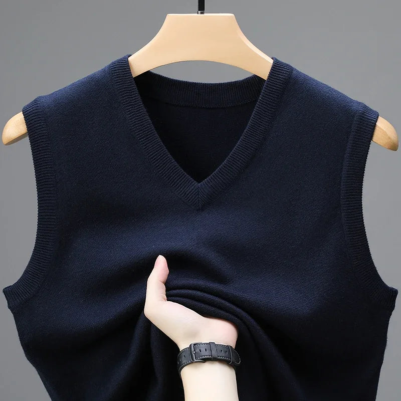 2026 Men's Casual Sweater Vest Warm Comfortable Autumn Winter Fashion Outerwear