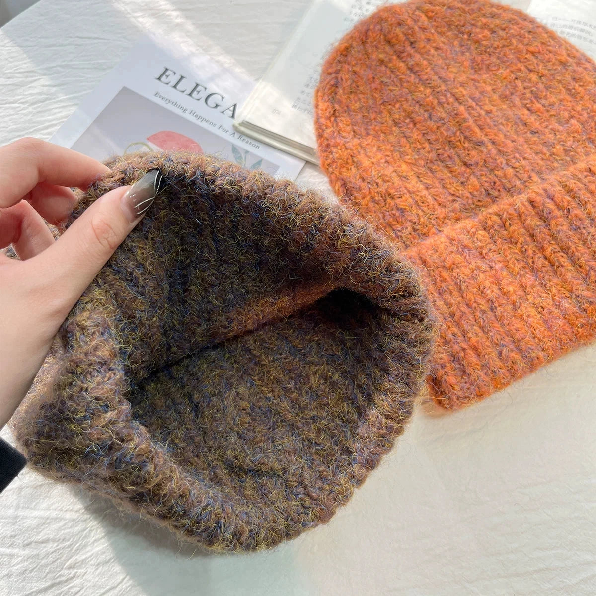 Knitted  Women's Autumn and Winter Retro Hats Warm Thickeneded Ear Protection Hat Fashionable Winter Mixed Color Hat for Men