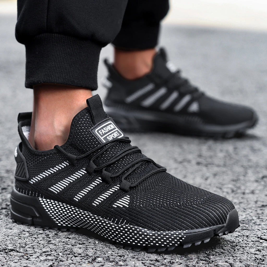 Men Casual Sport Shoes Breathable Lightweight Sneakers Outdoor Mesh Black Running Shoes Athletic Jogging Tenis Walking Shoes