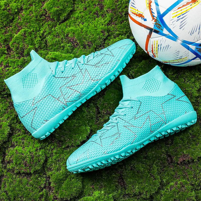 A pair of youth four-season leather football shoes with stud detailing, durable high-top design, sizes 35-46，JC-23152-1