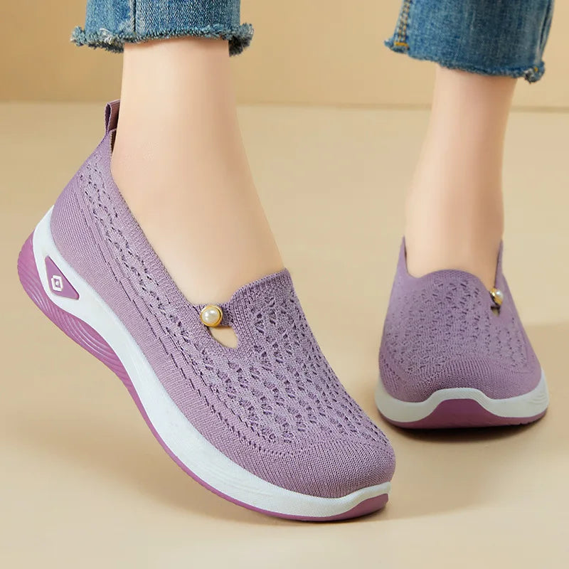 2026 Women's Shoes Stylish Comfortable Casual Loafers Lightweight Moms Fashionable Flats Non Slip New Spring Trendy Sneakers