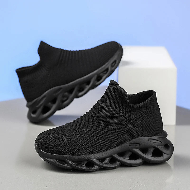 Boys' Shoes 2025 Spring/Summer New Children's Mesh Breathable Sports Shoes Girls' Slip-On Socks Soft-Soled Running Shoes