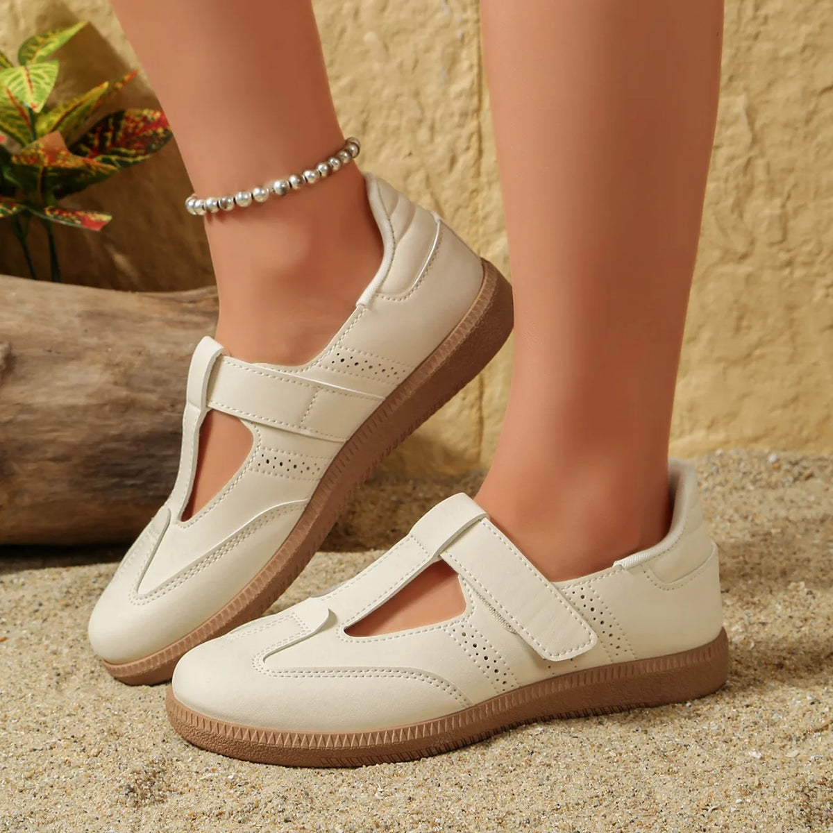 Women Sneakers 2026 New Fashion Solid Shallow Designer Shoes Spring Autumn Soft Soled Loafers Comfort Casual Female Sports Shoes
