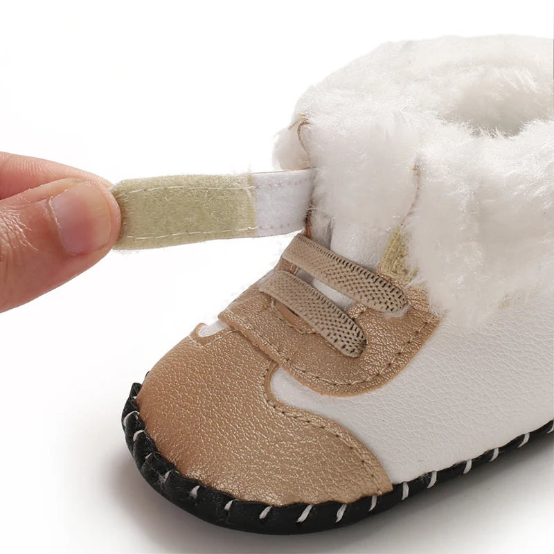 Boys and girls Kawaii cute warm plush boots comfortable breathable snow boots suitable for 0-18 months baby