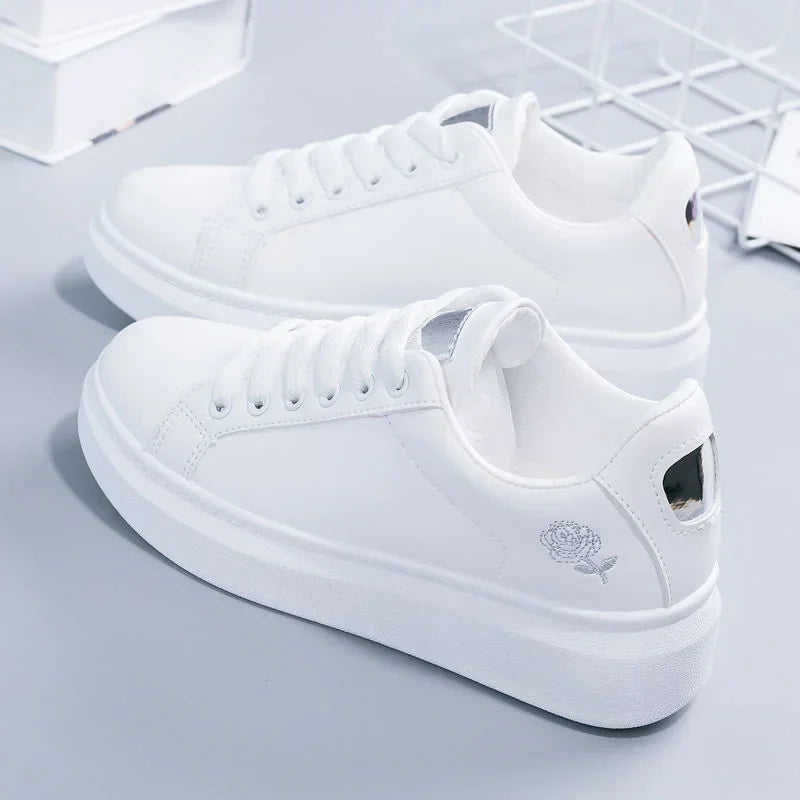 Shoes 2025 Women Running Spring Autumn Fashion White Breathable Embroidered Flower Lace-Up Casual Sneakers for Women