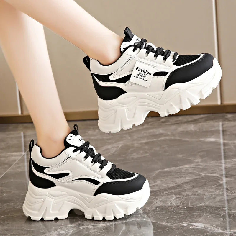 Women's White Platform Sneakers 2025 Spring Lace Up Thick Bottom Vulcanized Shoes Woman Breathable Non Slip Sports Shoes Ladies