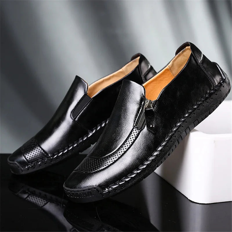 Handmade Leather Men Shoes High Quality Men Loafers Comfortable Soft Sole Walking Shoes Hot Sale Moccasins Men Driving Shoes New