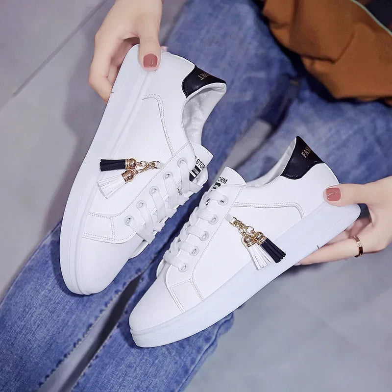 Women Sneakers White Casual Shoes Outdoor Low Top Running Shoes PU Leather Lightweight Shoes Desginer Flat Women Vulcanized Shoe