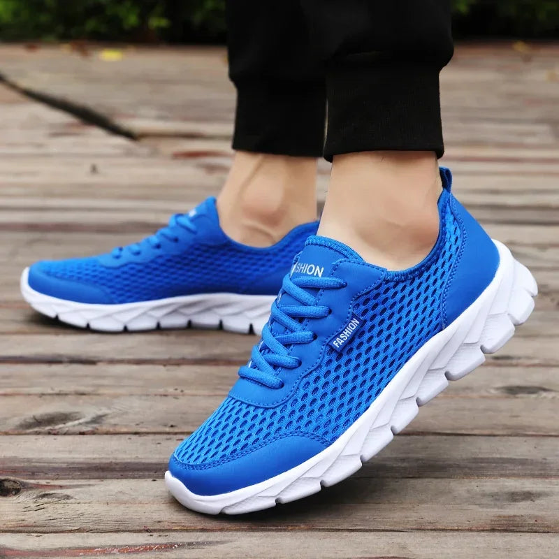 New Men Casual Sport Shoes Breathable Lightweight Sneakers Outdoor Mesh Black Running Shoes Athletic Jogging Tenis Walking Shoes