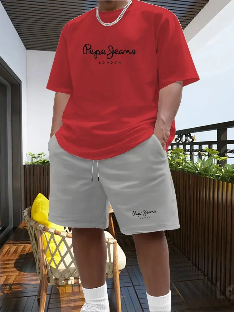 New Summer Fitness Sportswear for Men, Short-sleeved T-shirt and Shorts Two-piece Set, Breathable and Quick-drying Casual Wear.