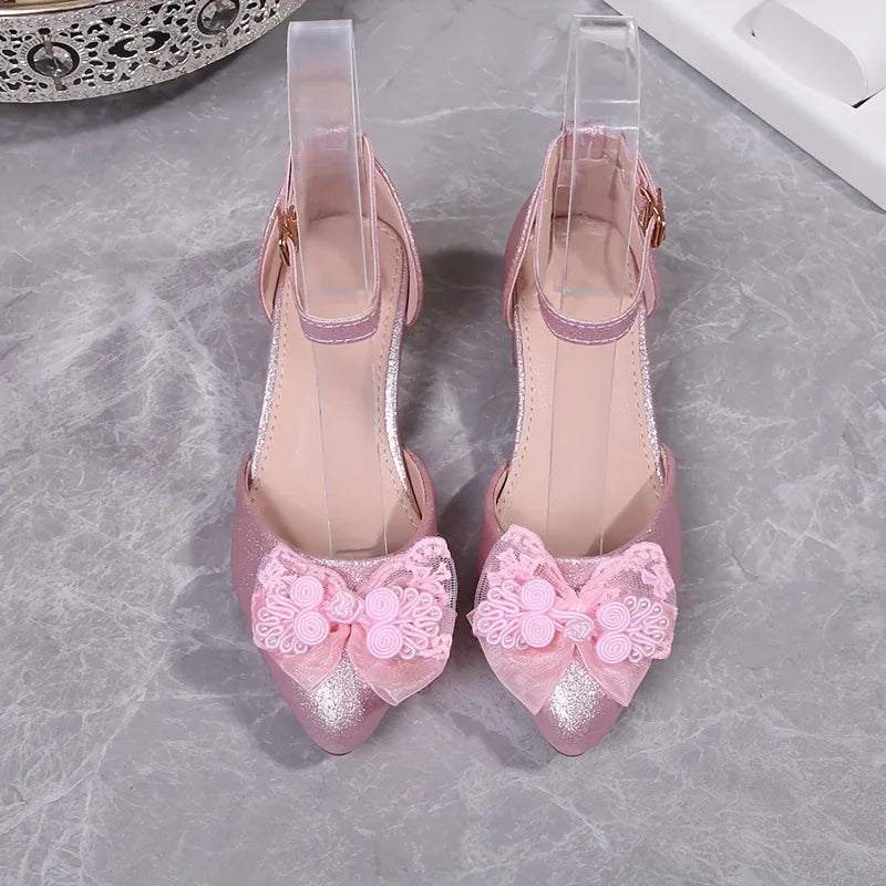 Girls Pointed Toe Lace Sandals 2026 Floral Princess Heels Children Bow Party Dress Shoes Kids Dance Performance Recital Wedding
