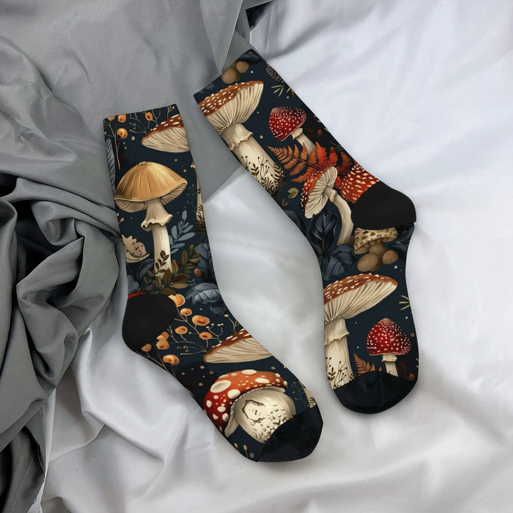 Retro Fantasy Style Mushroom Men's Socks Unisex Novelty Funny Sports Socks Comfortable Breathable Non-slip Casual Socks Gifts