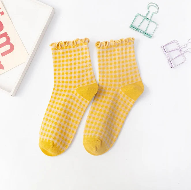 Women's Socks Autumn Checkered Retro Vintage Cotton Socks Crew Comfortable Color Fashion Sock Elastic Plaid Short Socks Woman Sox
