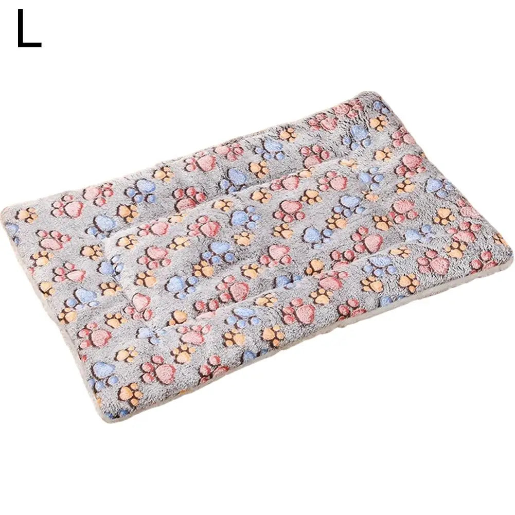 Dog Bed Mat Cat Sleeping Cushion Soft Plush Pet Blanket Thickened Warm Flannel Paw Print Puppy Sofa Mat All Seasons Washable